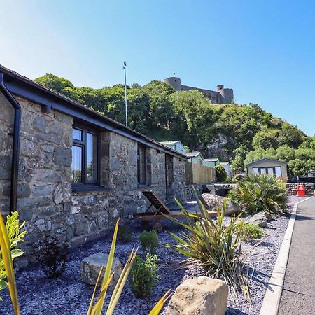 Tan Llech Villa Harlech Bagian luar foto