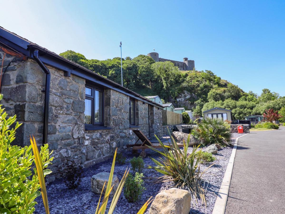 Tan Llech Villa Harlech Bagian luar foto