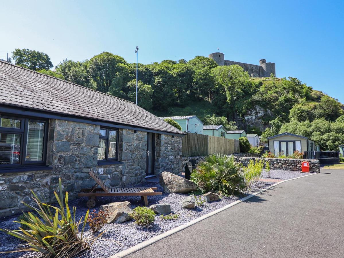 Tan Llech Villa Harlech Bagian luar foto